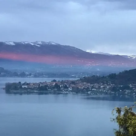 Villa Diamante Con Vista Maggiore E Piscina