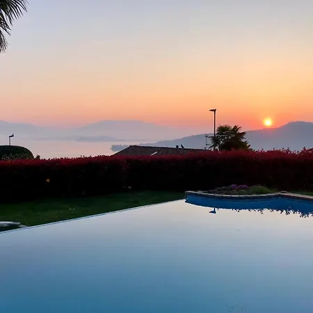 Villa Diamante Con Vista Maggiore E Piscina