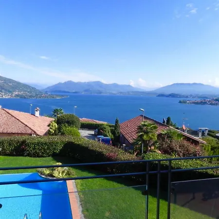 Willa Diamante Con Vista Maggiore E Piscina